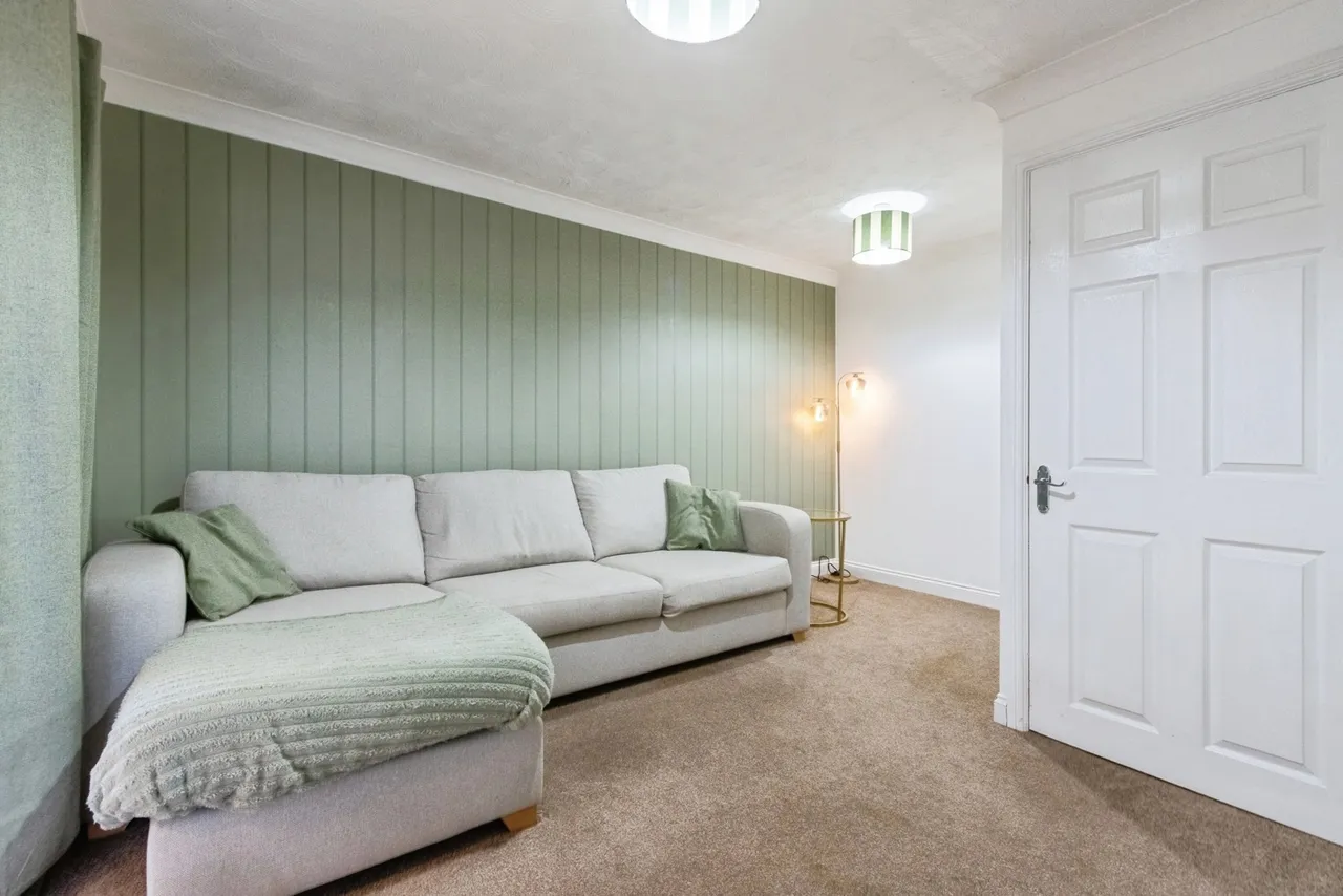 Beachill Crescent, WAKEFIELD, West Yorkshire, WF4, photo 7