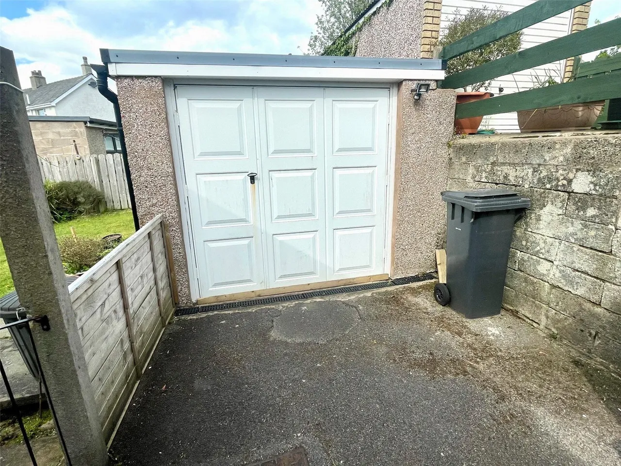 Ascot Gardens, Slyne, LA2, photo 15