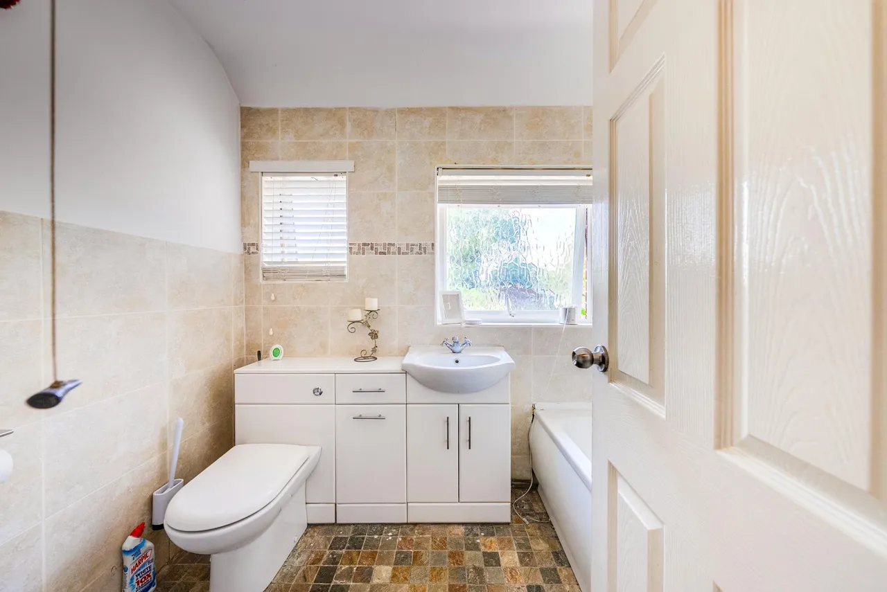 Foxbury Drive, Orpington, BR6, photo 24