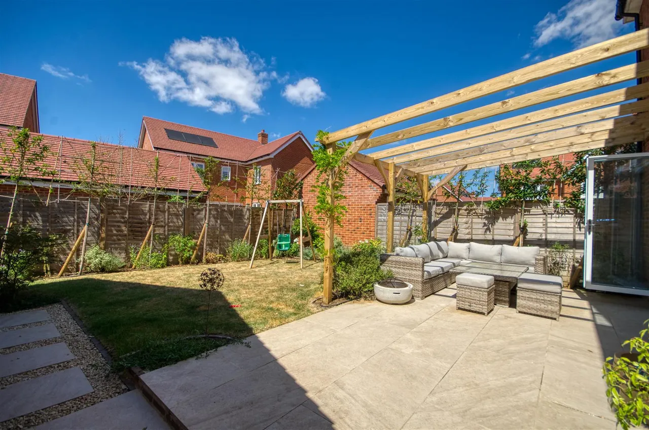Oakland Road, Boorley Green, Botley, Southampton, SO32 2SX, photo 16