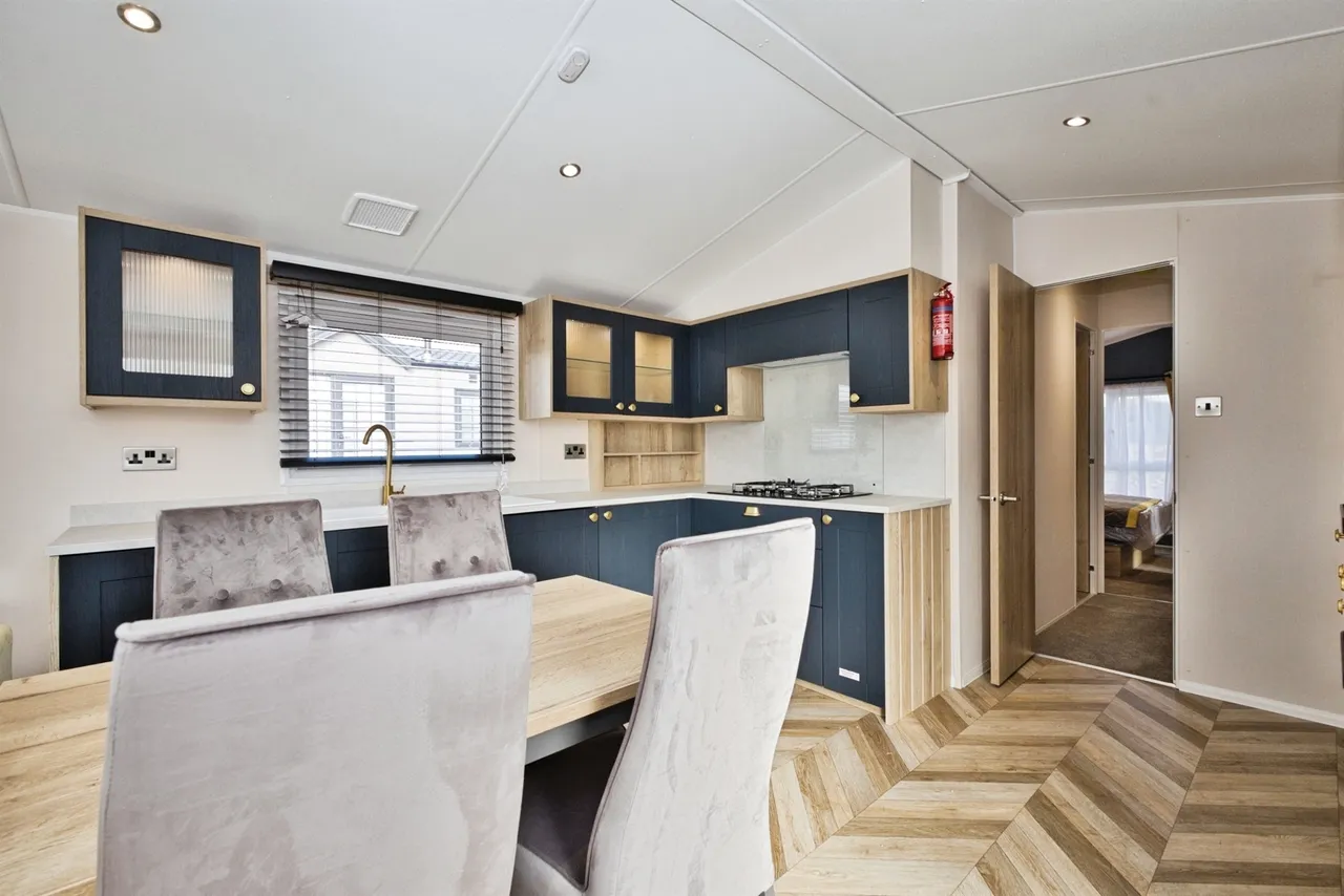 Bath West Lodge Park, Cannards Grave, BA4, photo 15