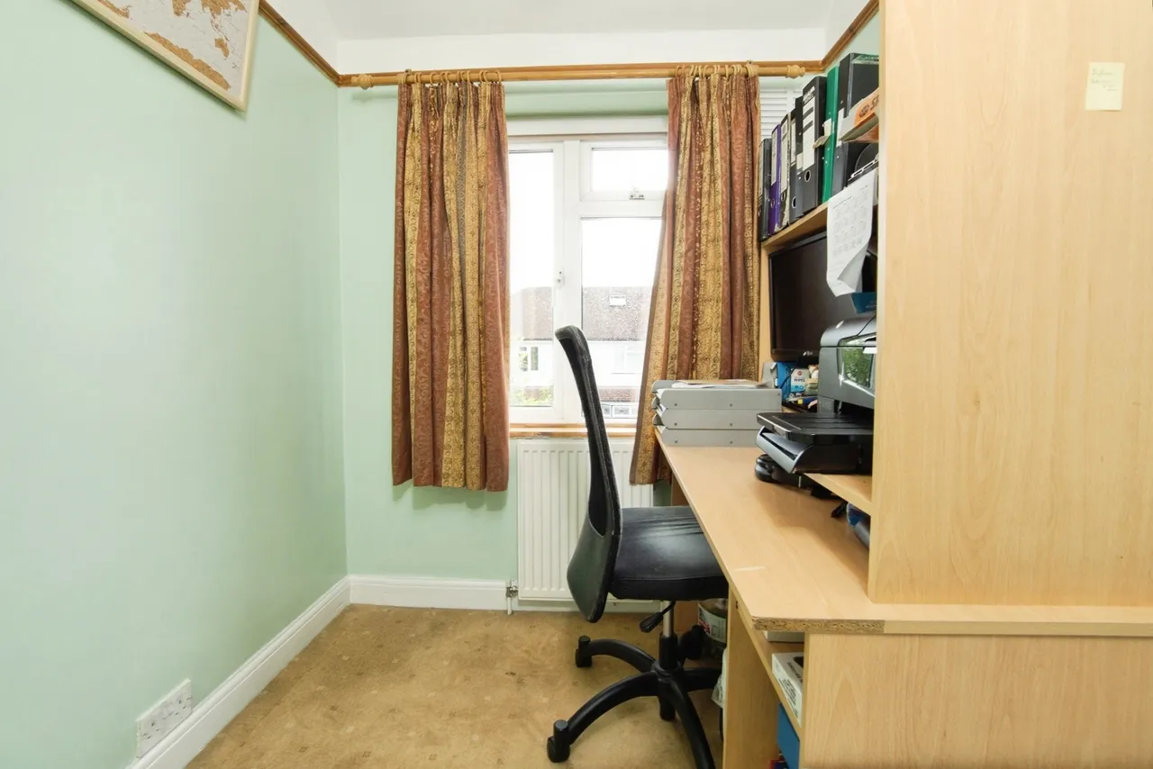 Eldon Road, Caterham, Surrey, CR3, photo 10