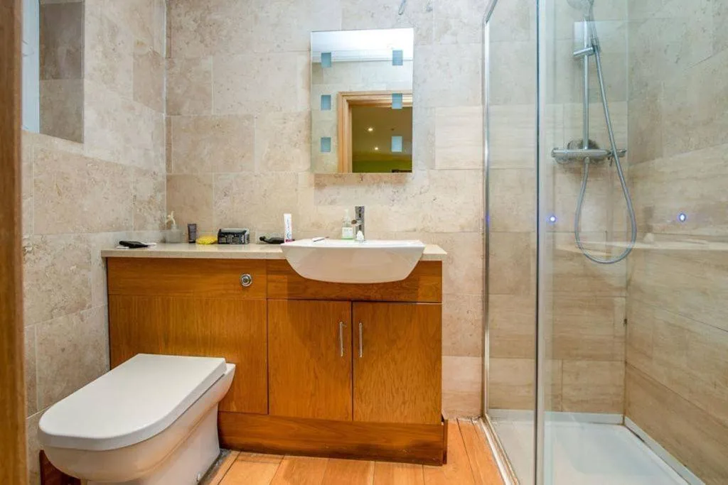 Marsh Lane, London, Greater London, NW7, photo 11