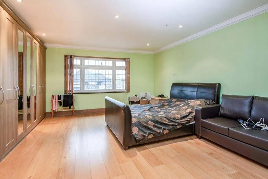 Marsh Lane, London, Greater London, NW7, photo 10