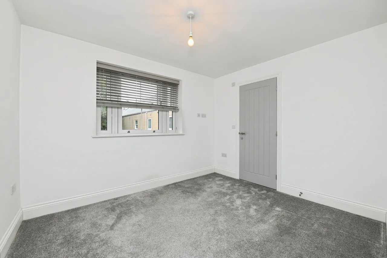 Halle Mews, Benfleet, Essex, SS7, photo 11