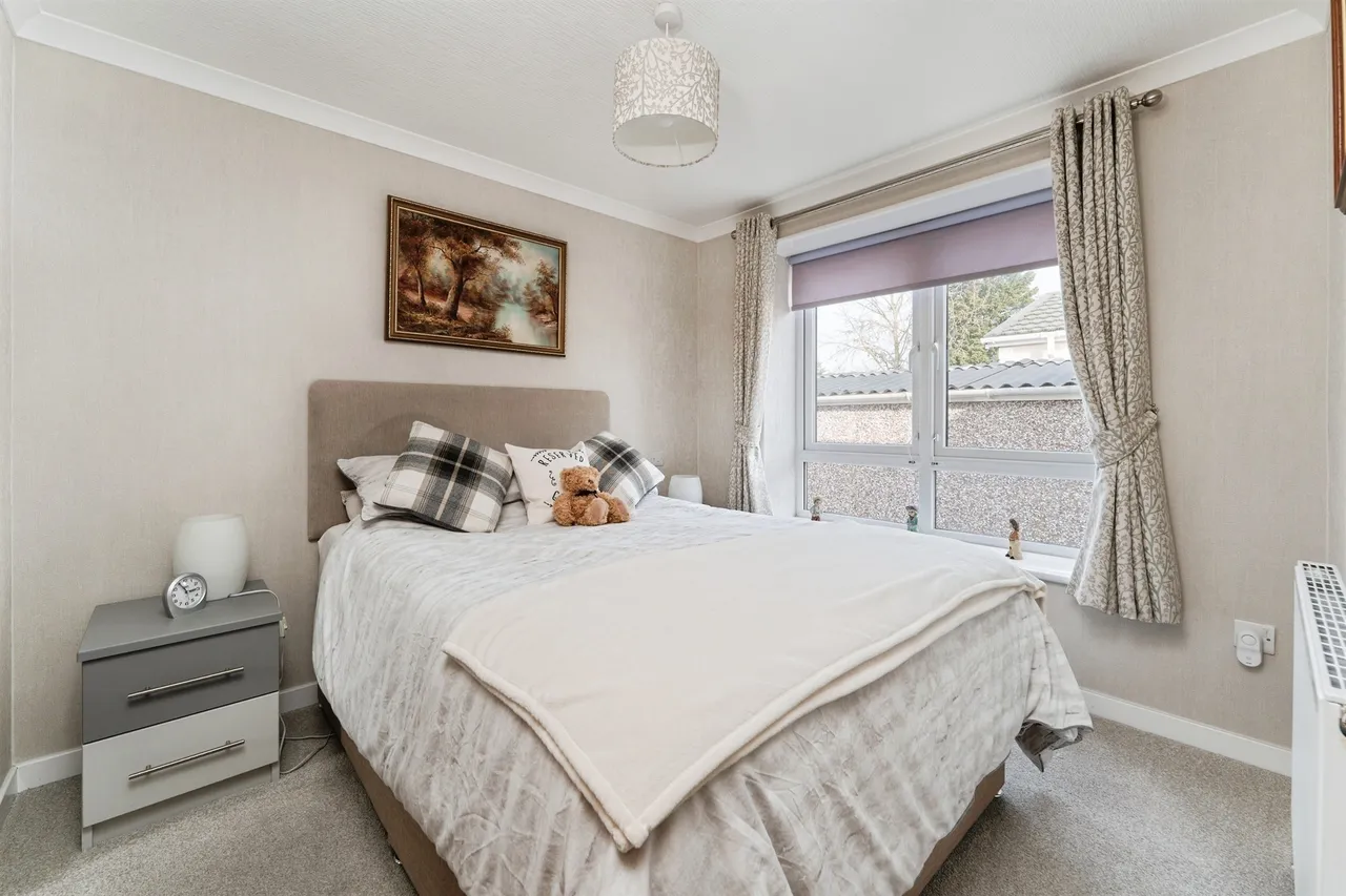 Manor Road, Witchford, Ely, photo 5