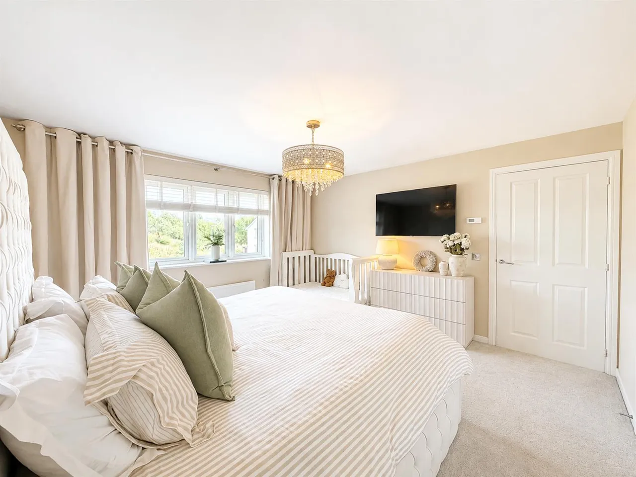 Braemar Gardens, Newarthill, Motherwell, ML1 5UY, photo 27