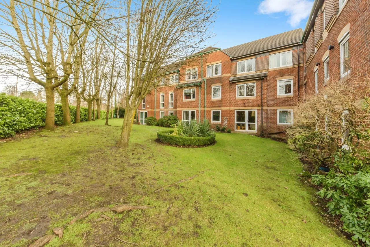 Millers Court, Hope Street West, Macclesfield, Cheshire, SK10, photo 16