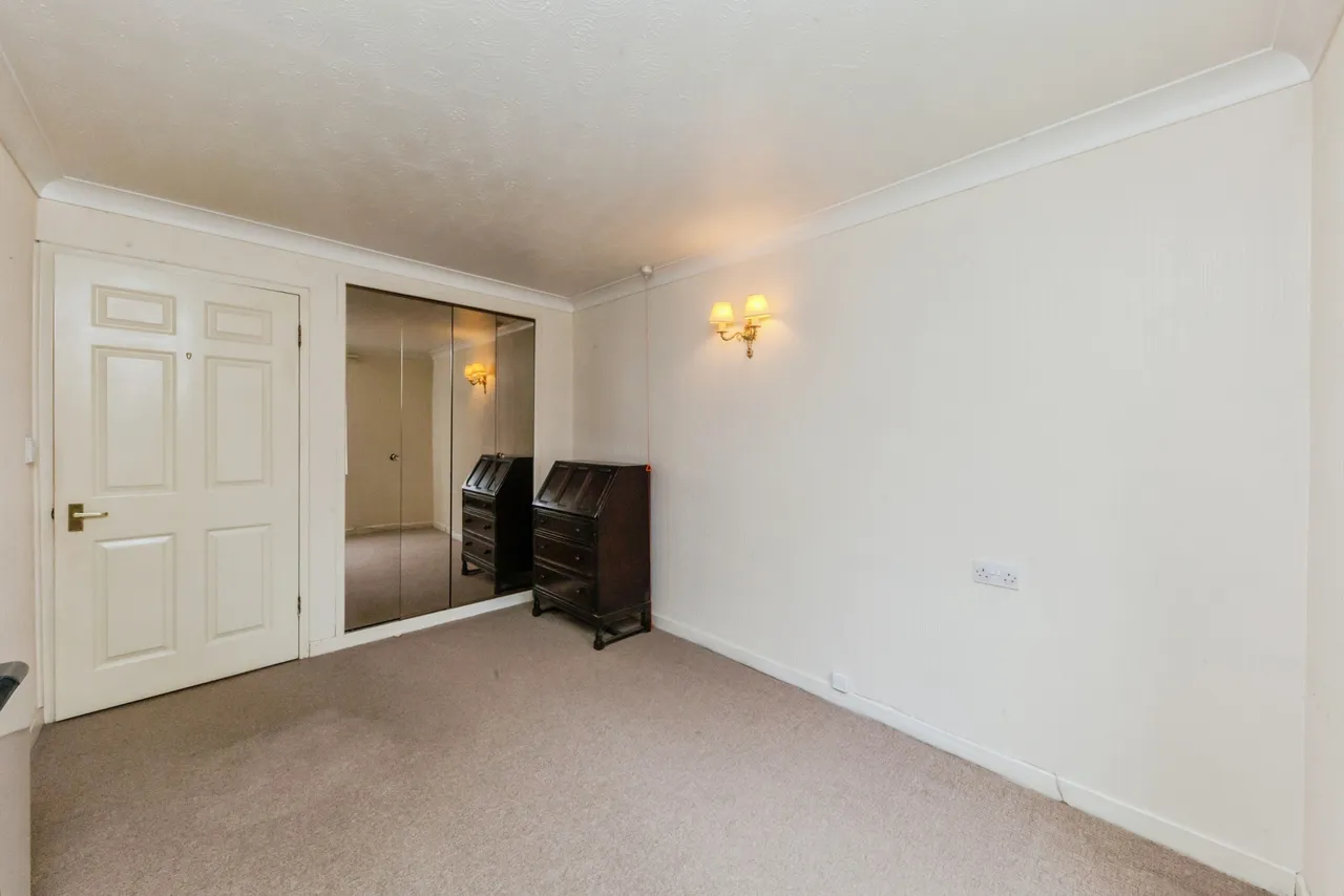 Millers Court, Hope Street West, Macclesfield, Cheshire, SK10, photo 12