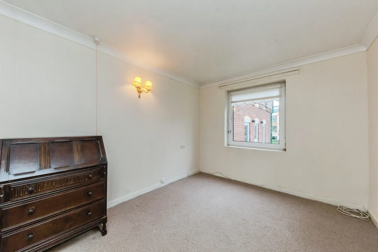 Millers Court, Hope Street West, Macclesfield, Cheshire, SK10, photo 11