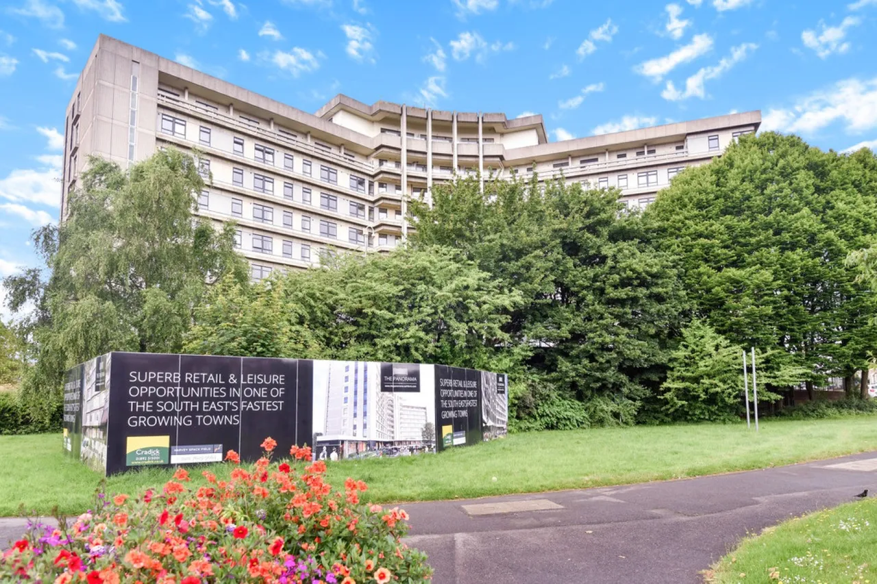 2 bed flat to rent, Park Street, Ashford, TN24