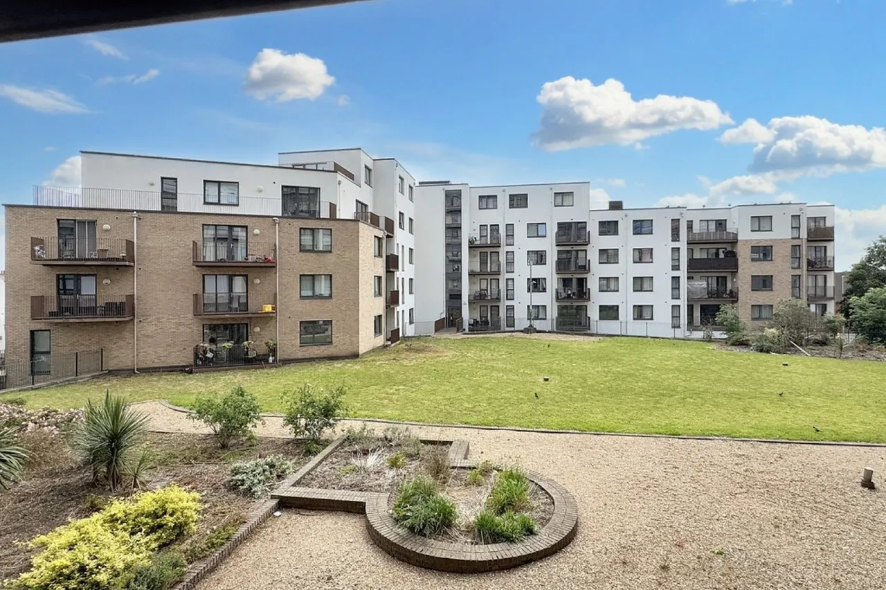 Park Street, Ashford, TN24, photo 10