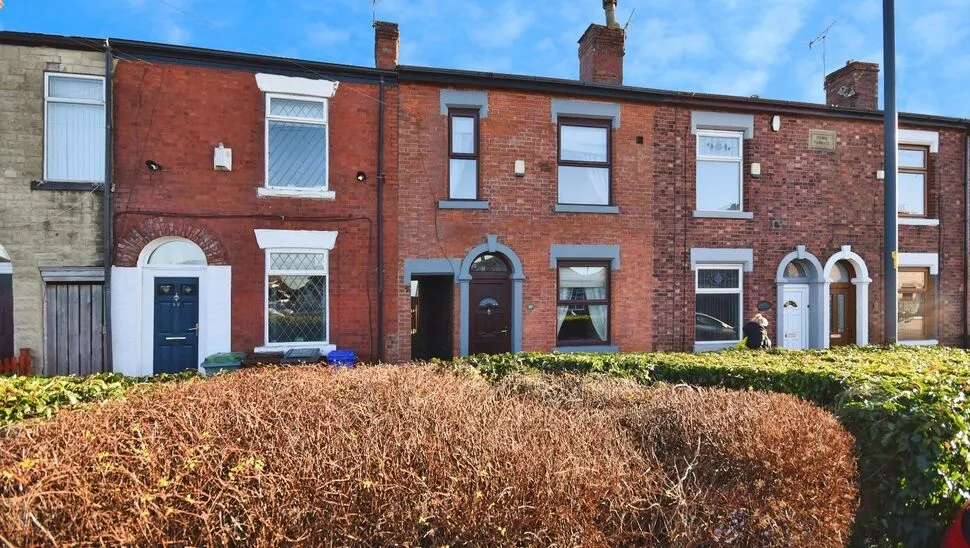 4 bed house for sale — Haughton Green Road, Denton, Greater Manchester, M34