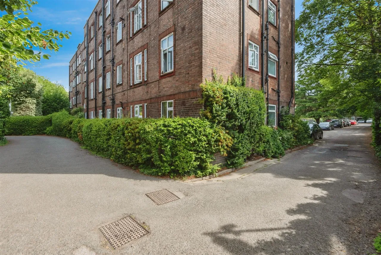 Rosemary Gardens, Mortlake, London, photo 26