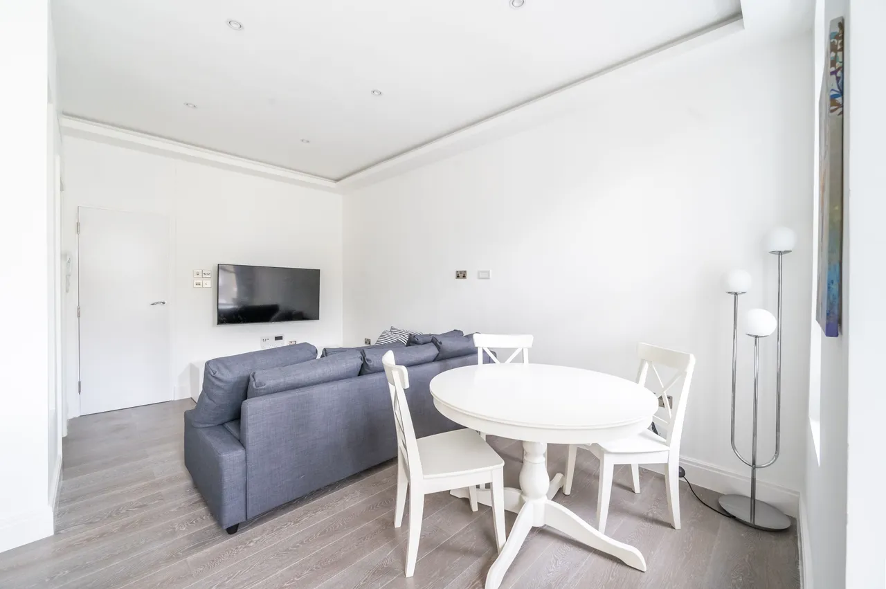 Flat 3, 14 Redcliffe Gardens, London, photo 5