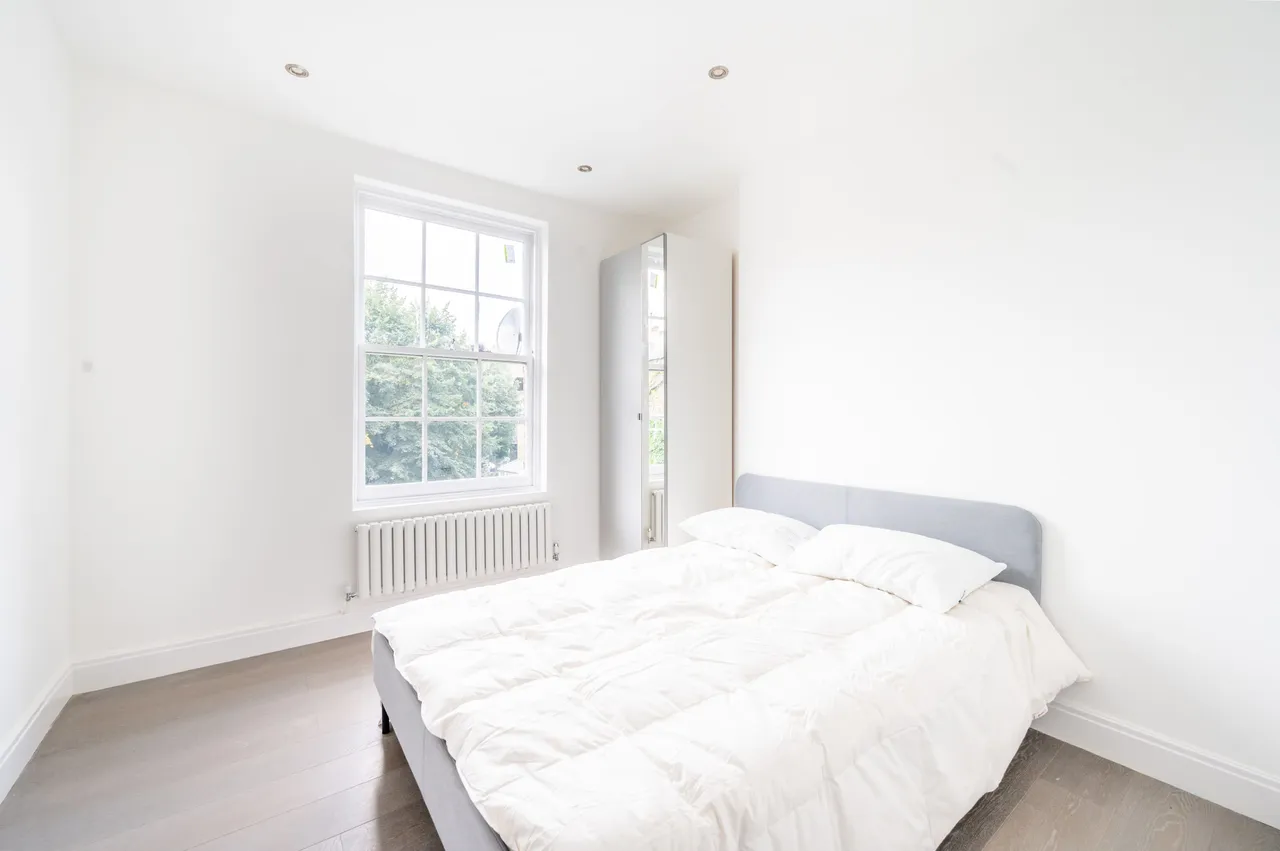 Flat 3, 14 Redcliffe Gardens, London, photo 3