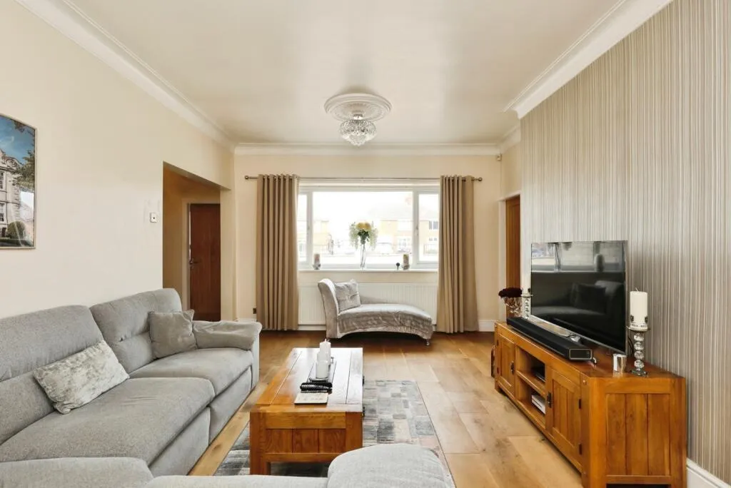 Swinston Hill Road, Dinnington, Sheffield, photo 5