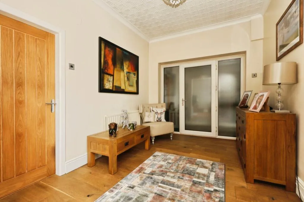 Swinston Hill Road, Dinnington, Sheffield, photo 4
