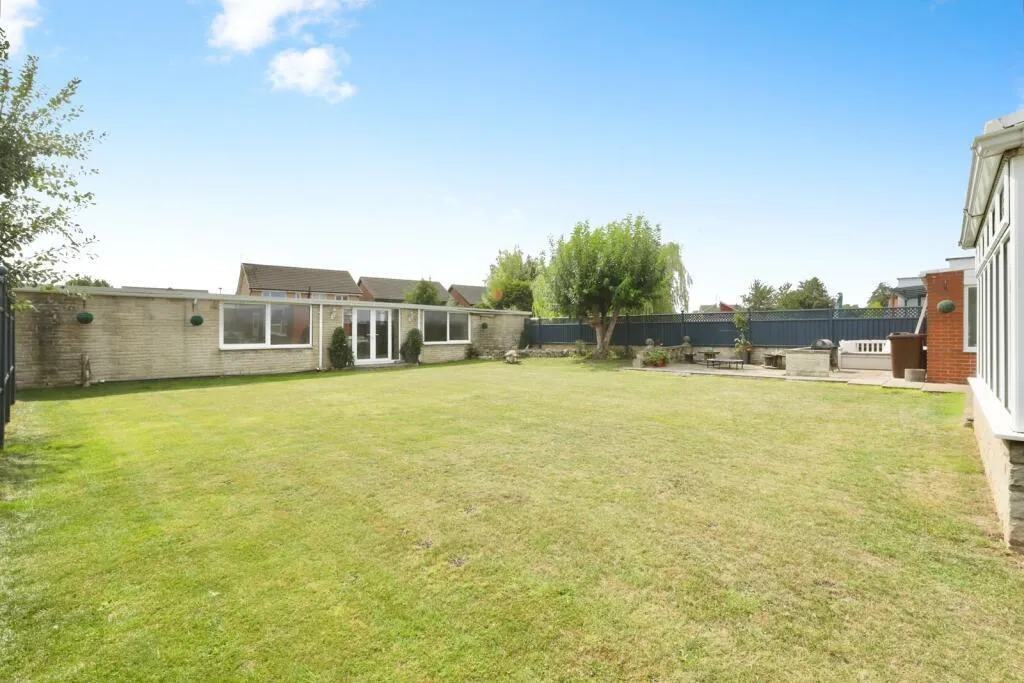 Swinston Hill Road, Dinnington, Sheffield, photo 8