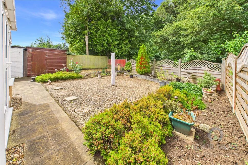 Severn Way, Kettering, NN16, photo 11