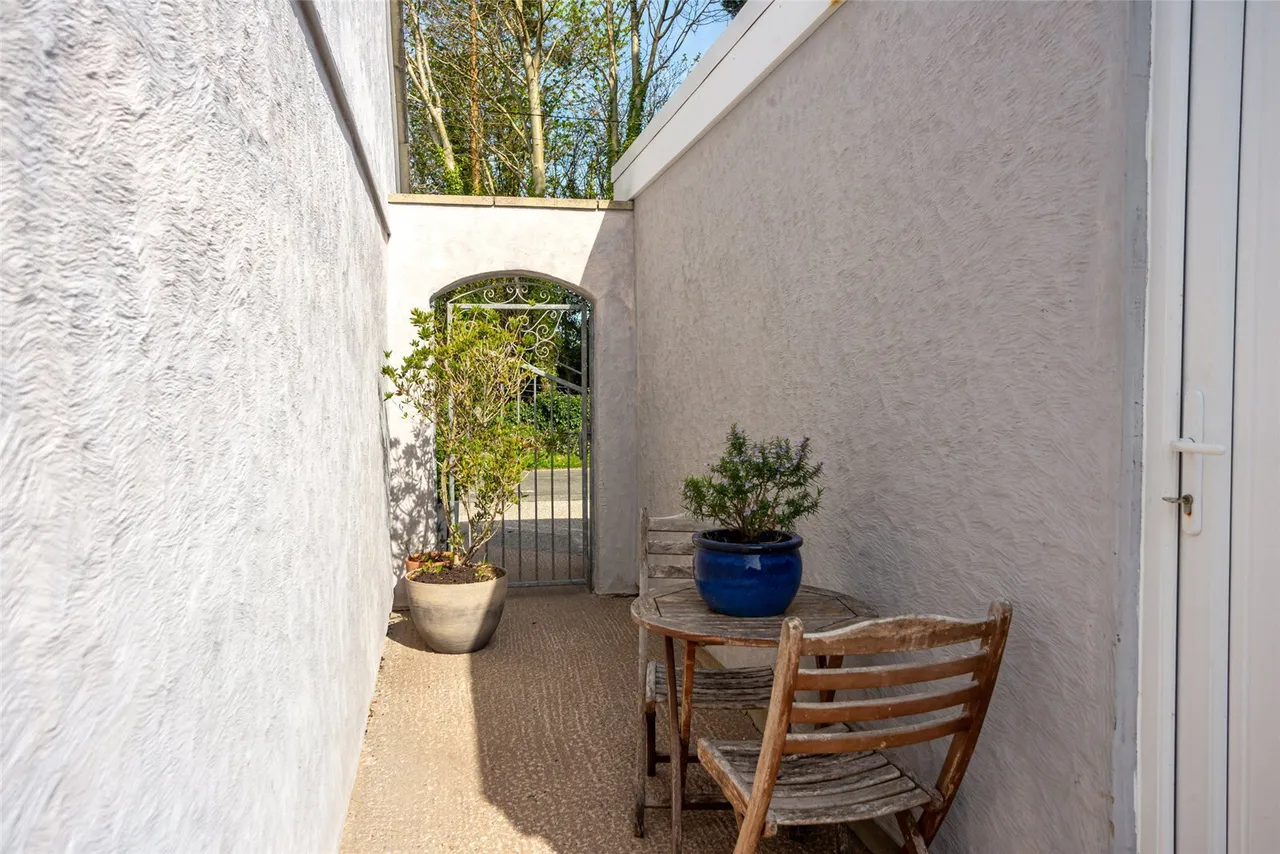 Druid Road, Menai Bridge, photo 26