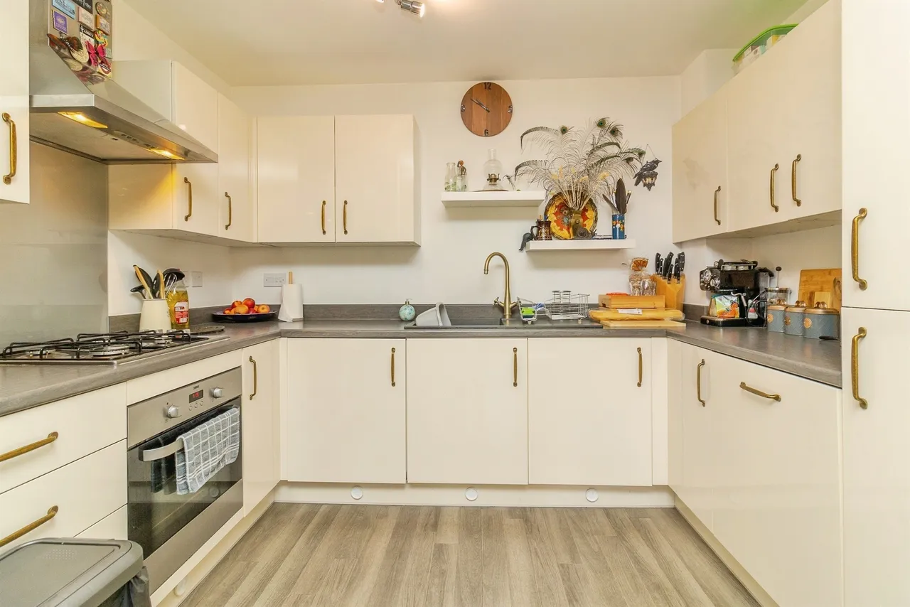 Copia Crescent, Leighton Buzzard, LU7, photo 3