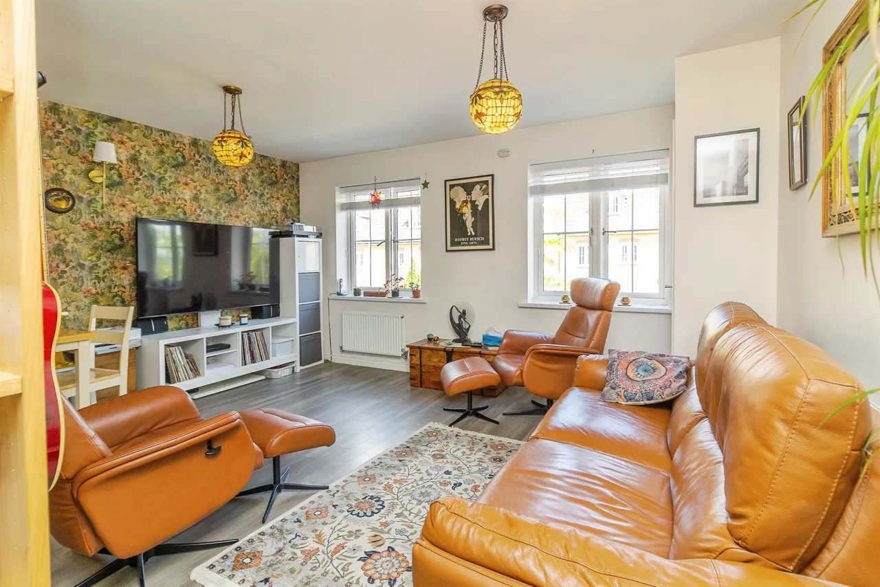 Copia Crescent, Leighton Buzzard, LU7, photo 2