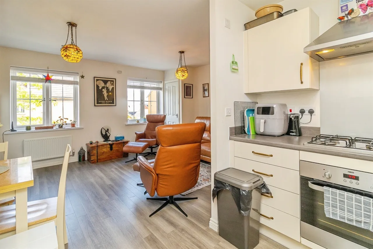 Copia Crescent, Leighton Buzzard, LU7, photo 6