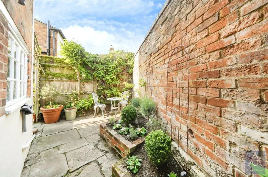 Bristle Hill, Buckingham, MK18, photo 19