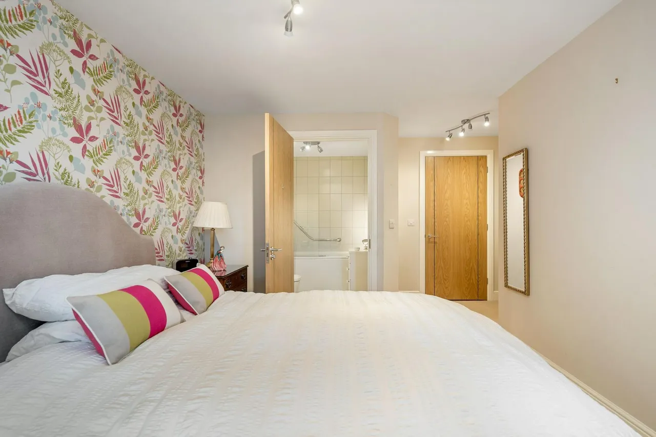 Stukeley Court, Stamford, PE9, photo 9