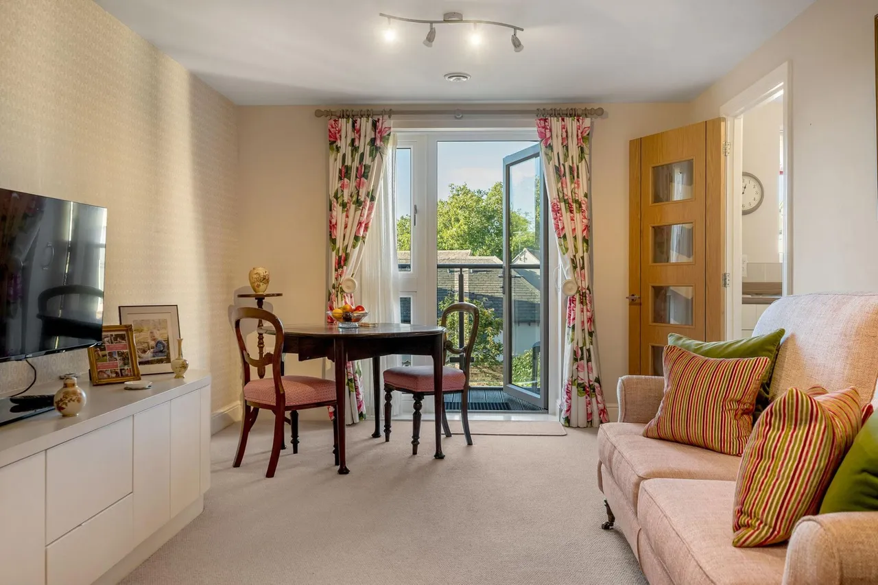 Stukeley Court, Stamford, PE9, photo 5