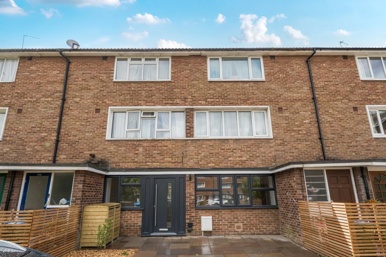 Courtlands Avenue, SE12, photo 21