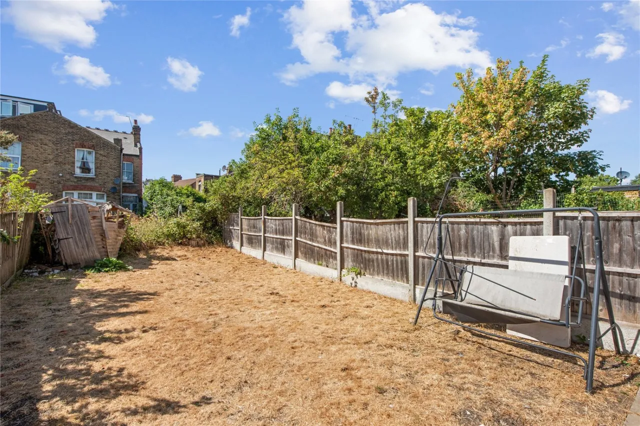 Mount Pleasant Road, London, N17, photo 20