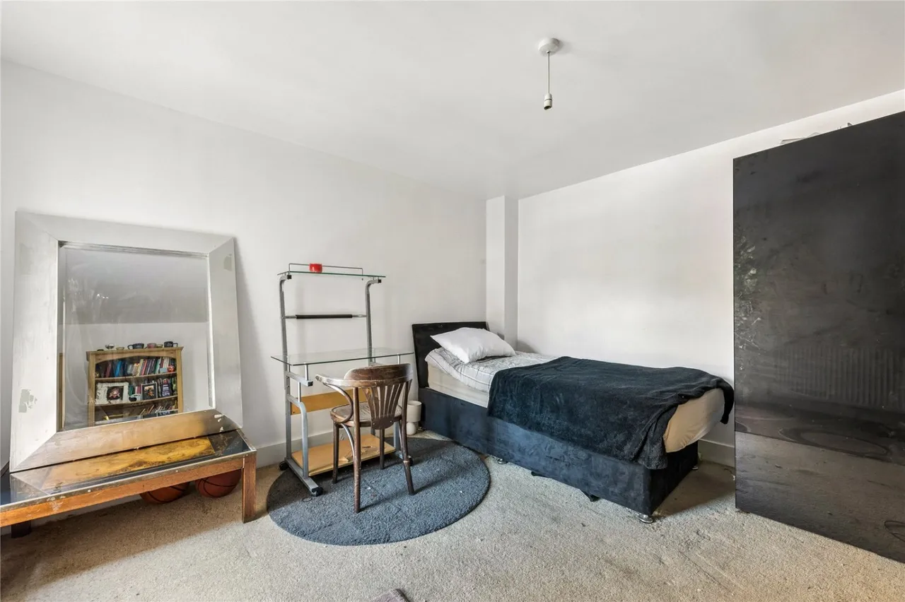 Mount Pleasant Road, London, N17, photo 9