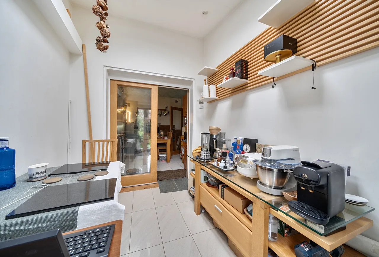 Roche Walk, Carshalton, SM5 1DA, photo 8
