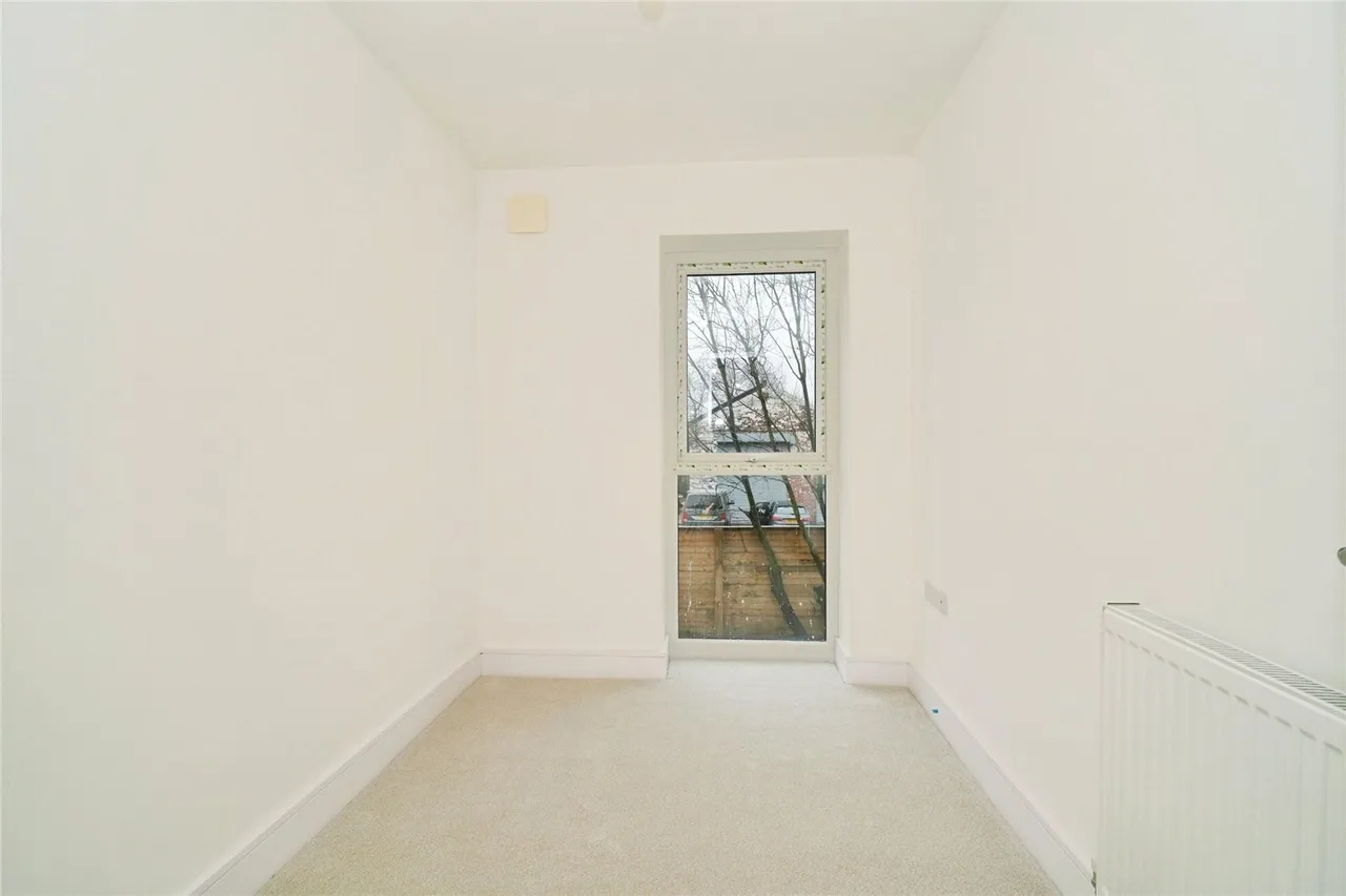 Albion Hall Place, Farnworth / Kearsley, BL4, photo 13