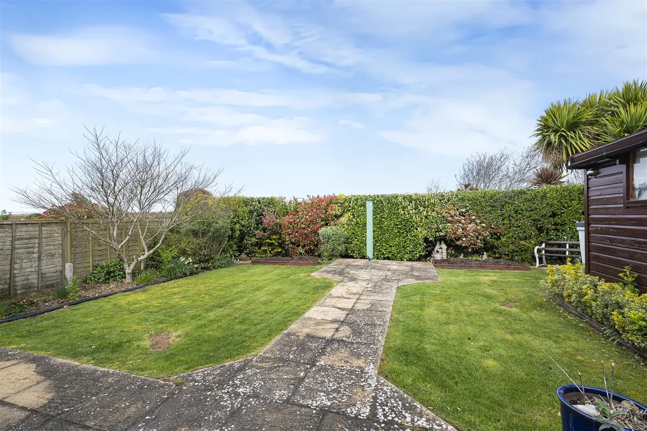 Beacon Drive, Seaford, photo 4
