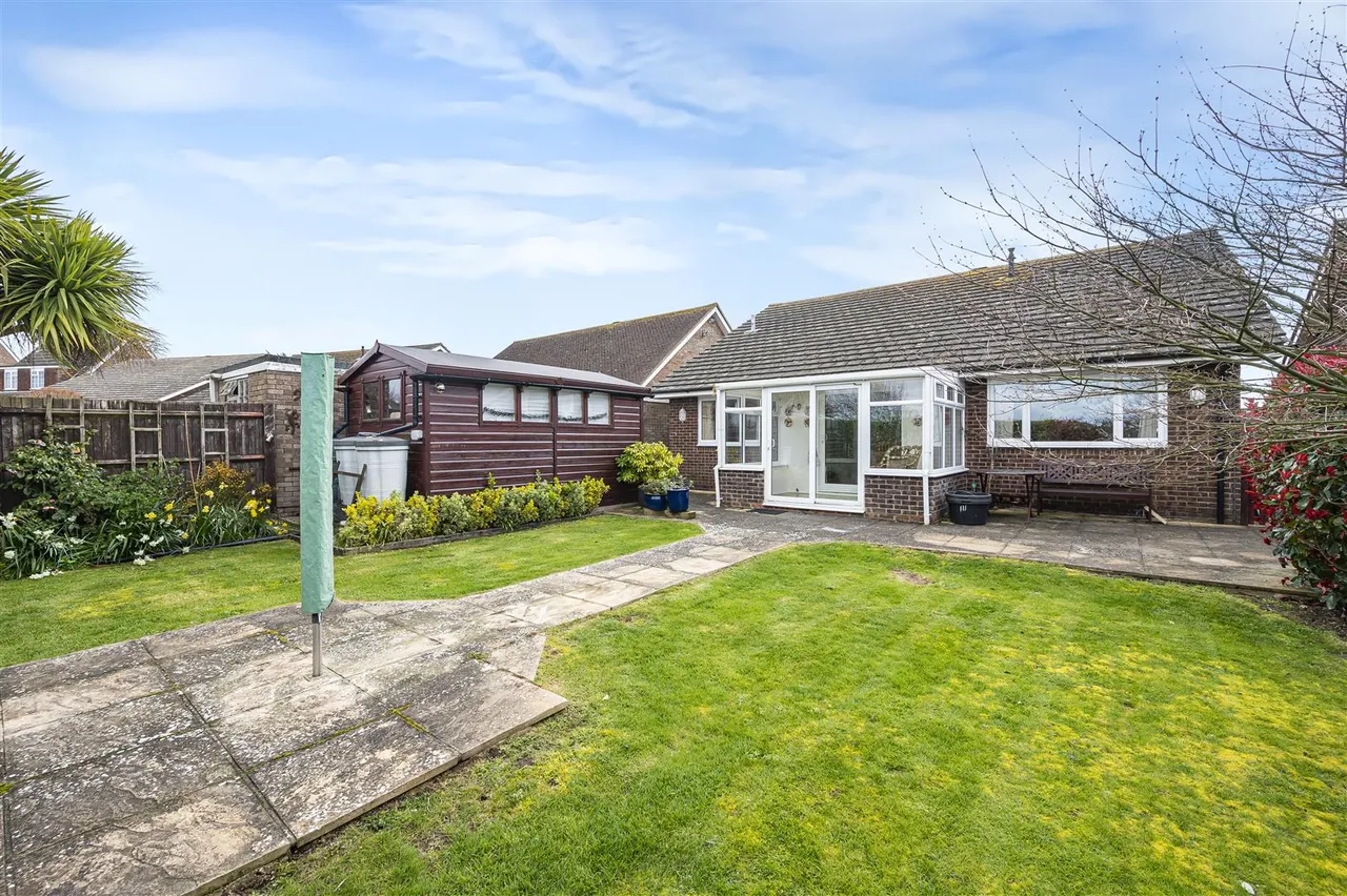 3 bed house for sale, Beacon Drive, Seaford