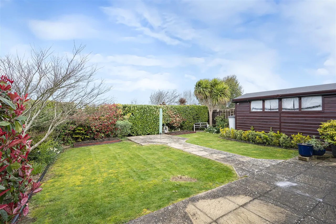 Beacon Drive, Seaford, photo 18