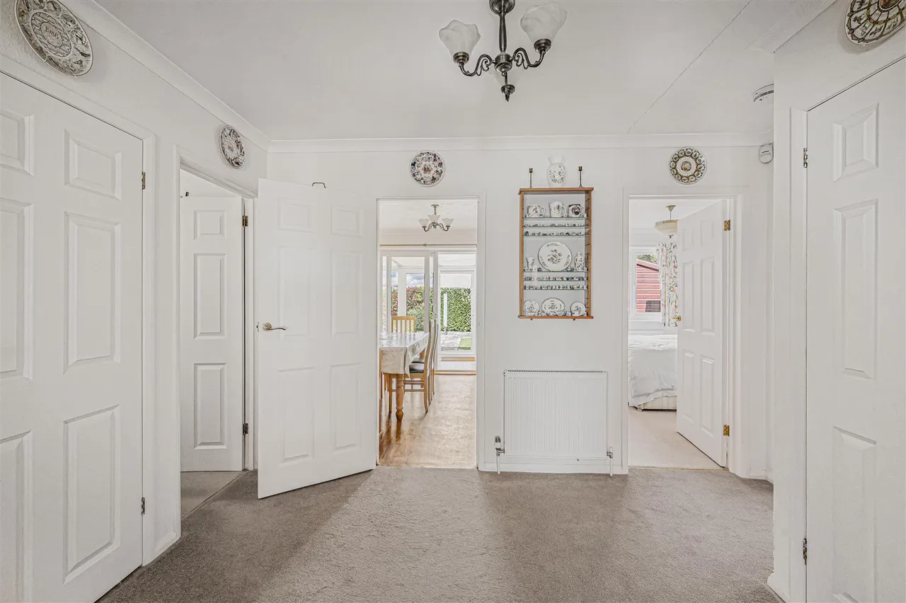 Beacon Drive, Seaford, photo 10