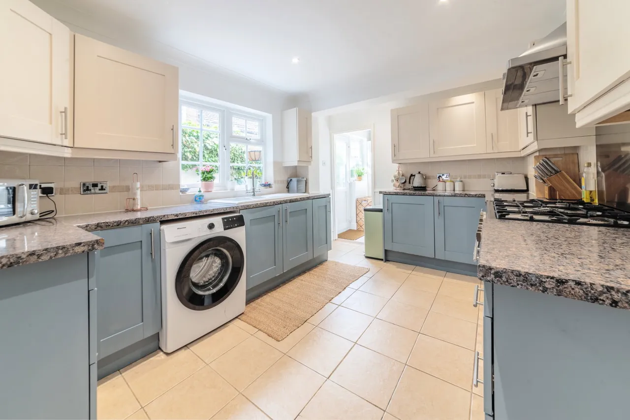 Victoria Road, Sittingbourne, ME10, photo 12