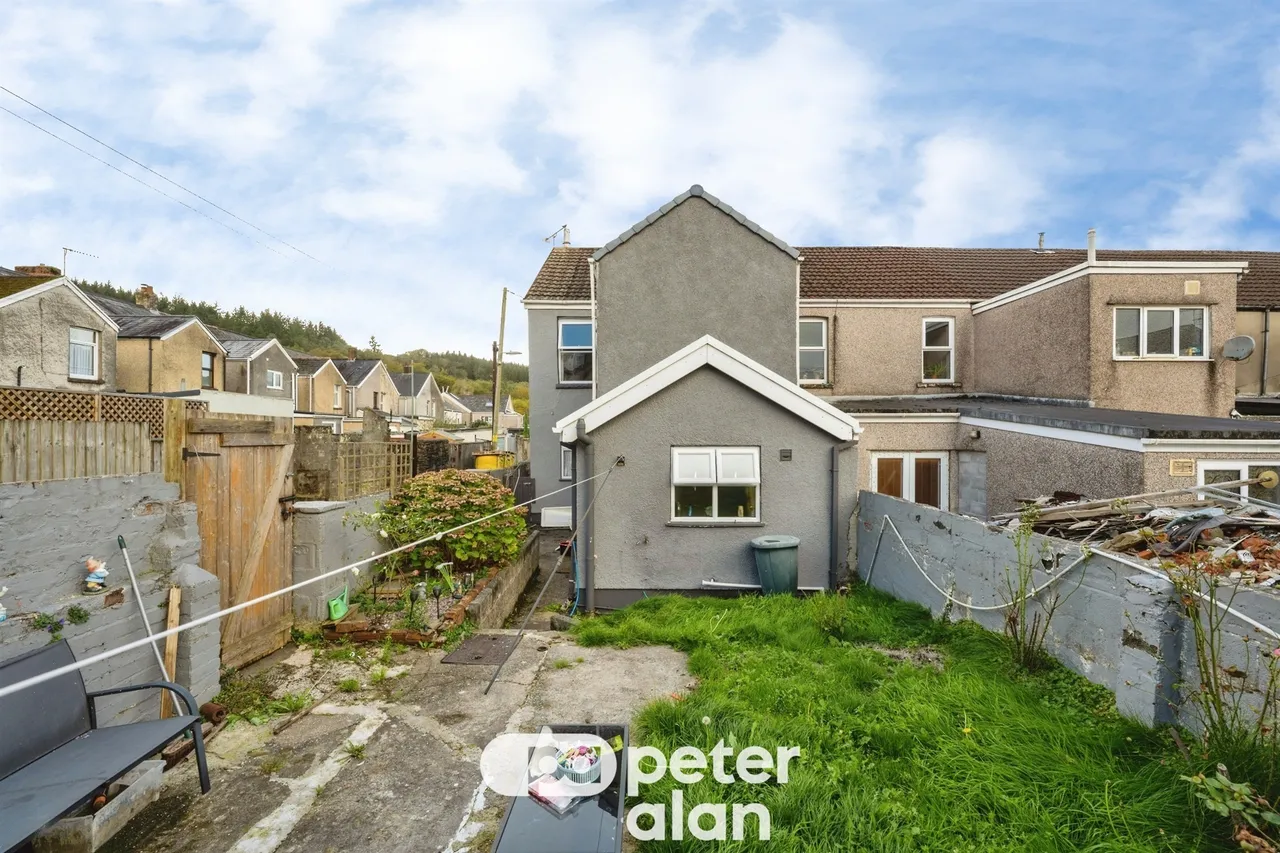Thomas Terrace, Neath, SA11, photo 9