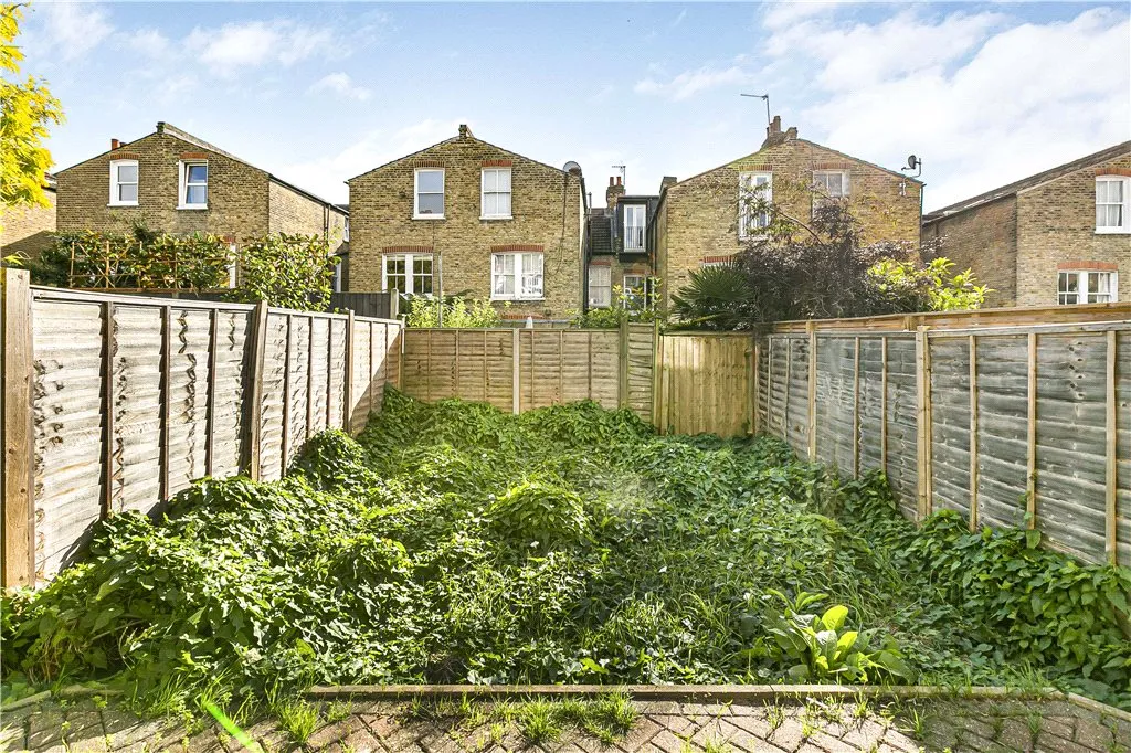 Norfolk House Road, London, SW16, photo 18