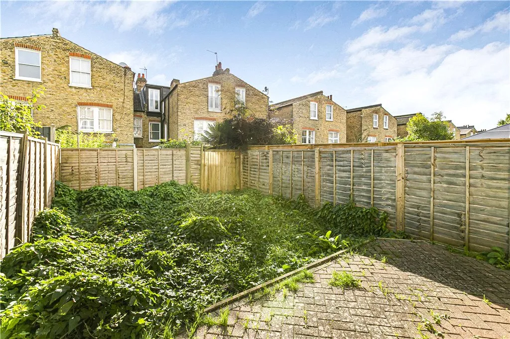 Norfolk House Road, London, SW16, photo 19