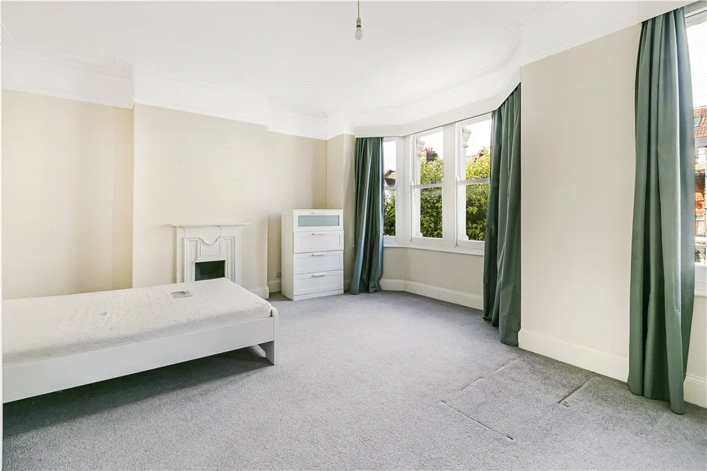 Norfolk House Road, London, SW16, photo 14