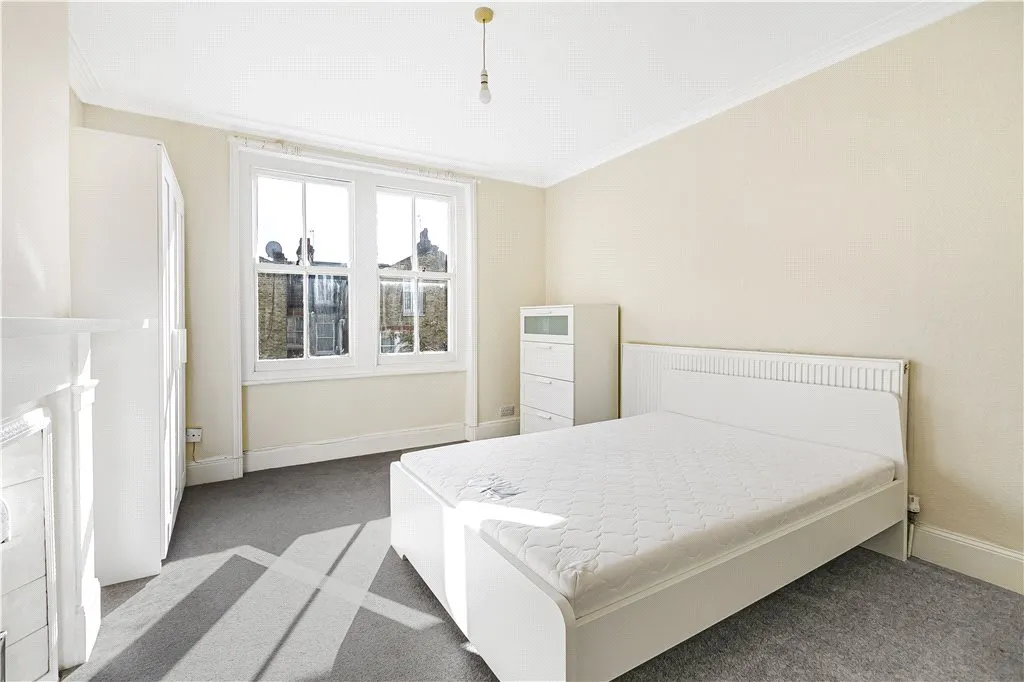 Norfolk House Road, London, SW16, photo 13