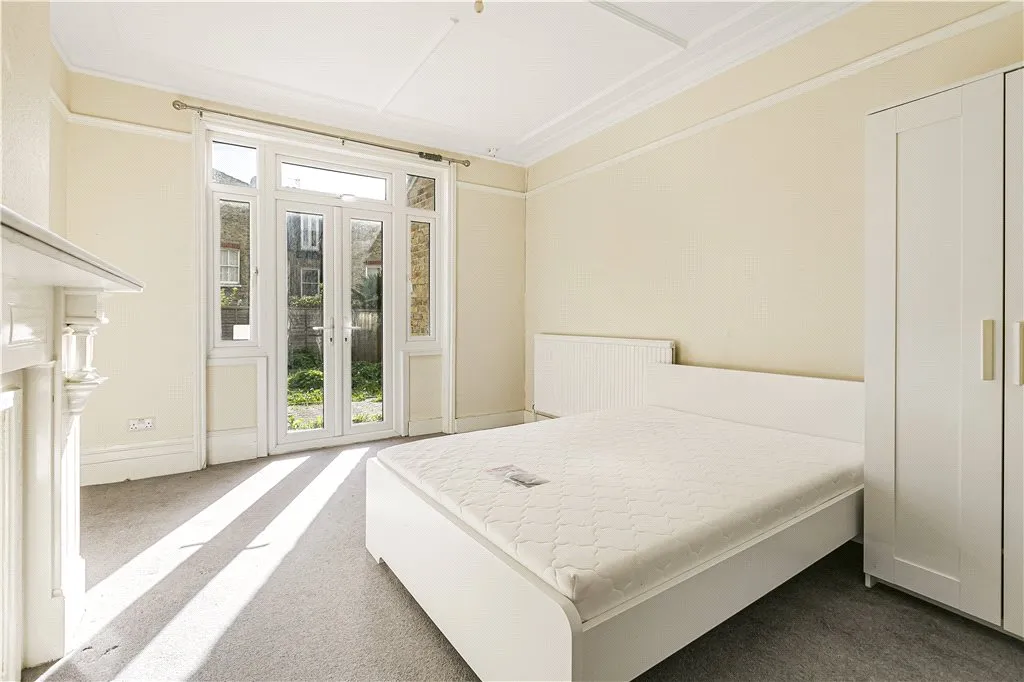 Norfolk House Road, London, SW16, photo 11