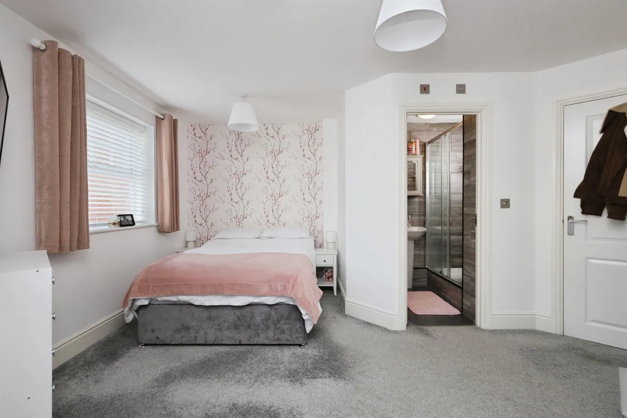Reid Crescent, Hellingly, BN27, photo 11