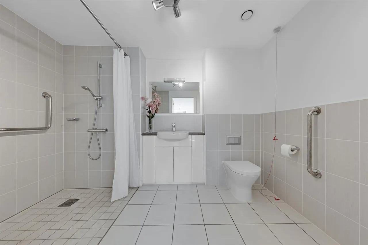 London Road, Guildford, GU1, photo 6