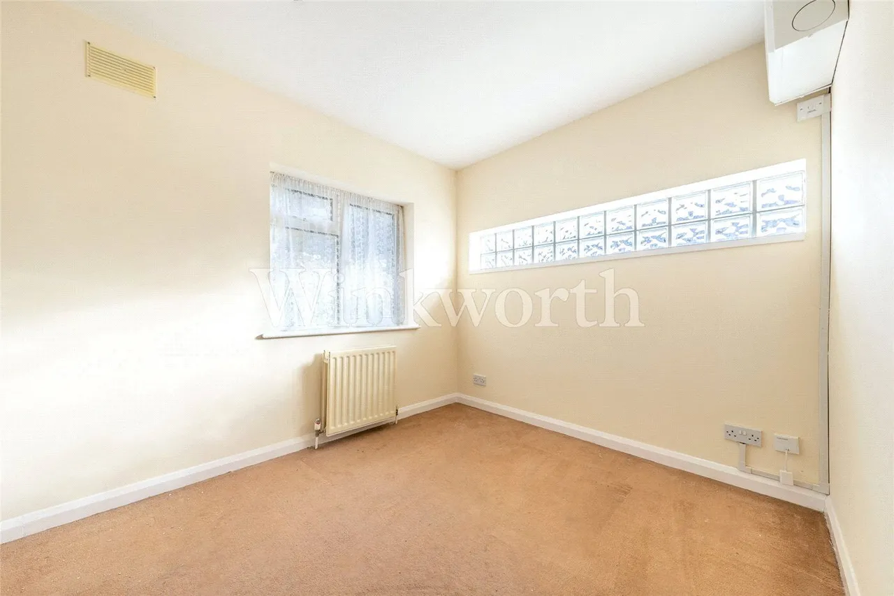 Woodville Road, London, NW11, photo 5